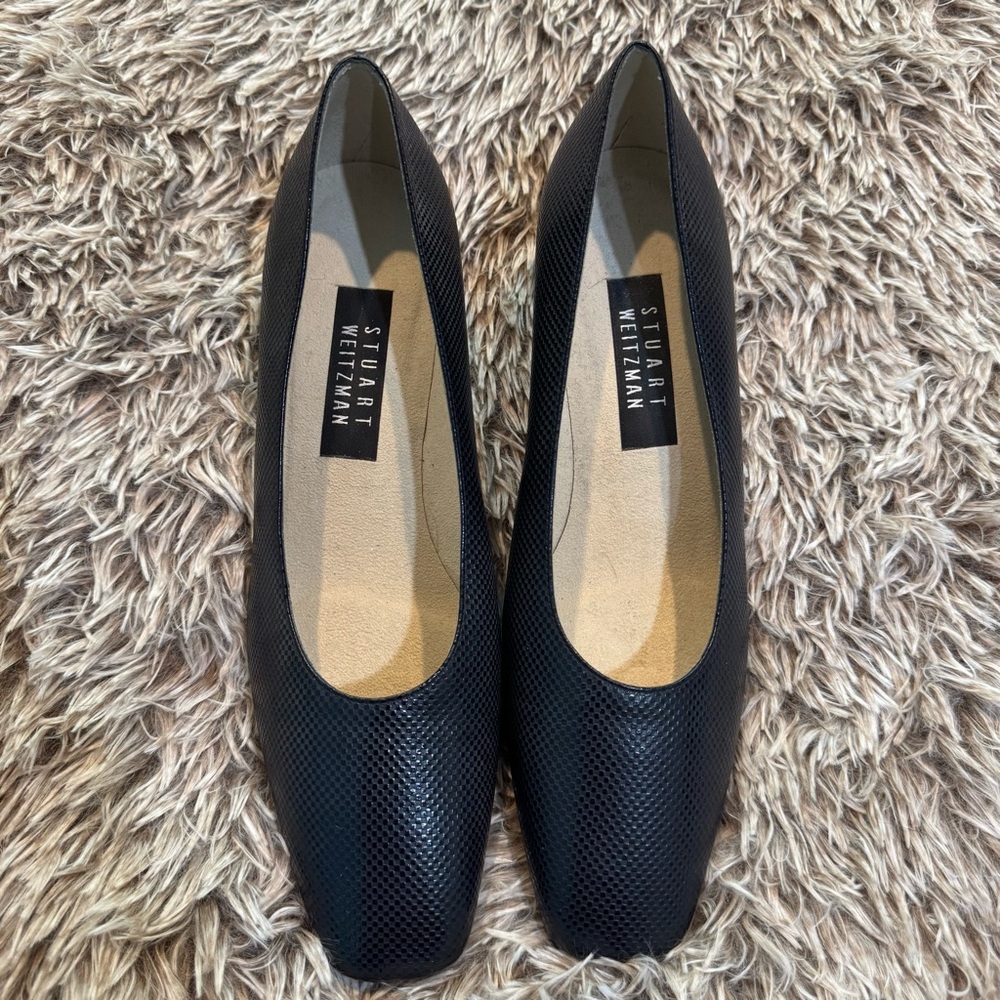 NWOT Stuart Weitzman Sz9 style# 29915223 Black pattern slip on block 1 3/4” heel